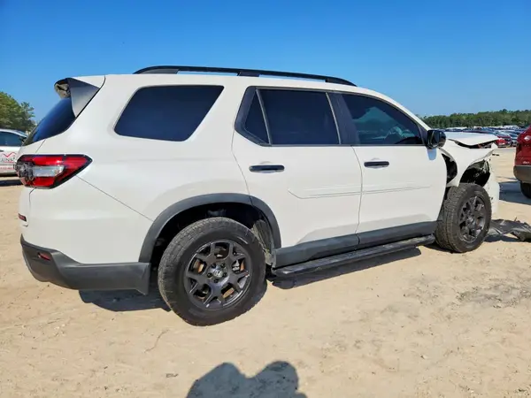5FNYG1H60RB016324 — 2024 Honda Pilot, фото 3 с аукциона Copart, Передняя часть