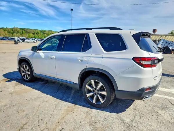5FNYG1H77RB027359 — 2024 Honda Pilot, фото 2 с аукциона Copart, Подтопление
