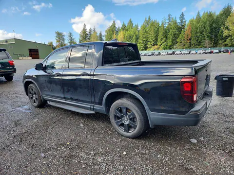 2017 Honda Ridgeline VIN 5FPYK3F89HB033837 фото 2