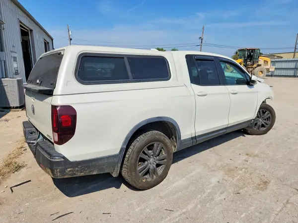 5FPYK3F16JB007933 — 2018 Honda Ridgeline, фото 3 с аукциона Copart, Передняя часть