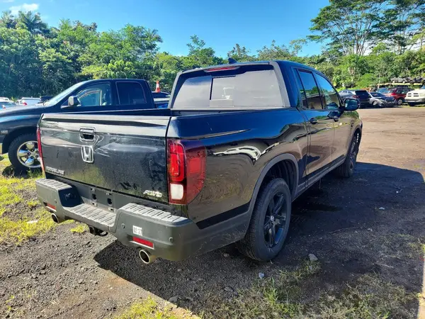 5FPYK3F88PB063717 — 2023 Honda Ridgeline, фото 3 с аукциона Copart, Передняя часть
