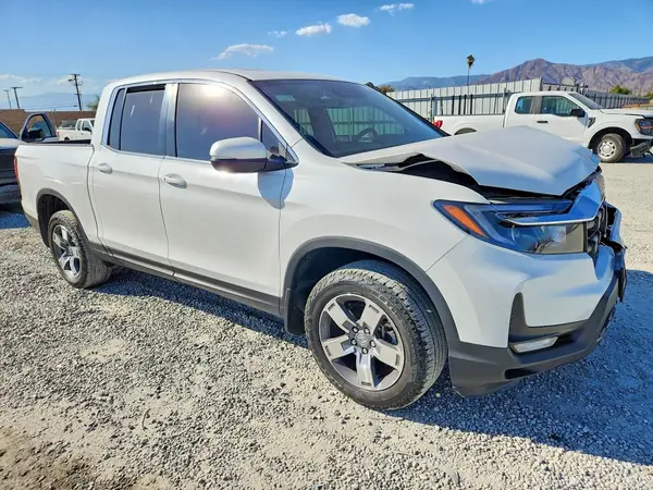 5FPYK3F54SB007384 — 2025 Honda Ridgeline, фото 4 с аукциона Copart, Передняя часть