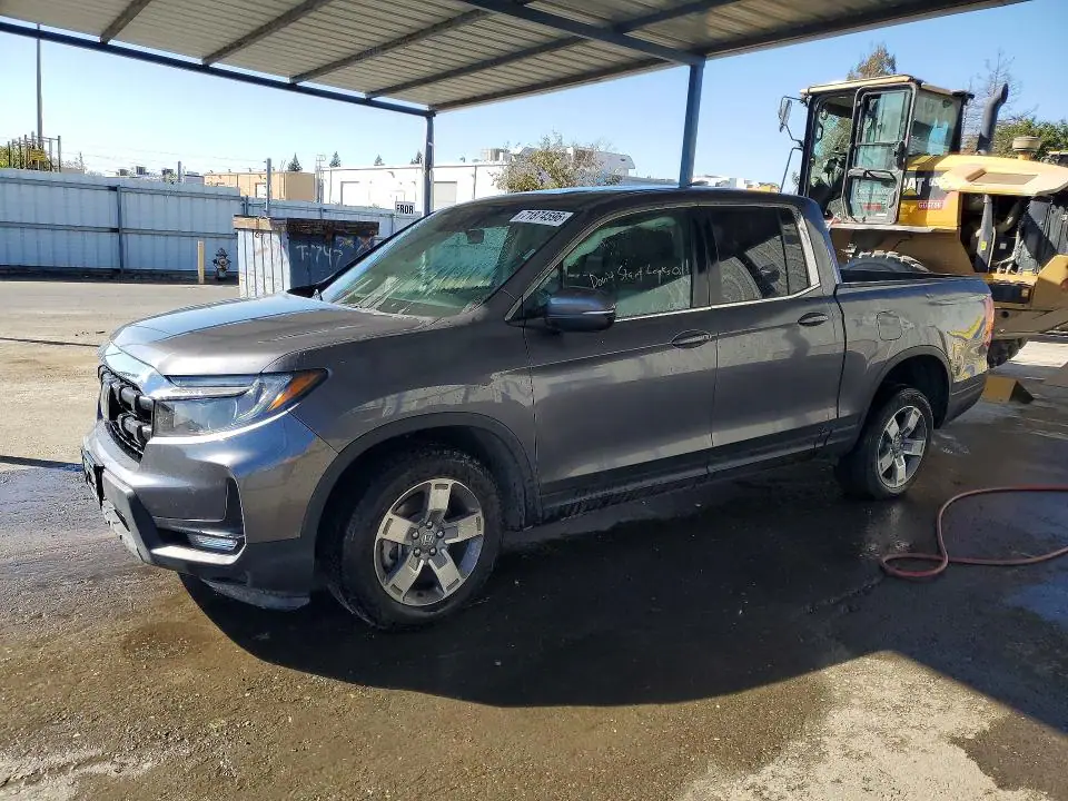 5FPYK3F57SB037611 Honda Ridgeline 2025 — повреждение Передняя часть, фото до ремонта