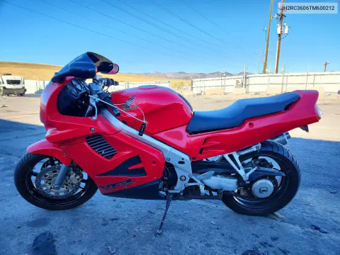 1996 Honda Vfr750 F VIN JH2RC3606TM600212 фото 3