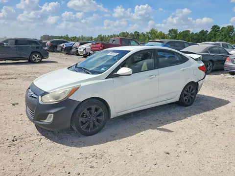 KMHCU4AE5DU572727 — 2013 Hyundai Accent, Задняя часть (Rear End), фото до ремонта