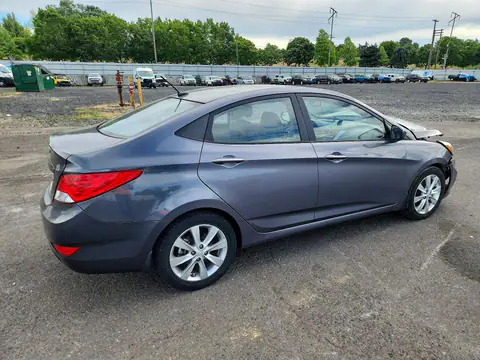 KMHCU4AE9EU769109 — 2014 Hyundai Accent, фото 3 с аукциона Copart 30.09.2026, Передняя часть