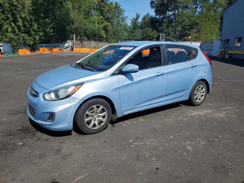 KMHCT5AE0EU168440 — 2014 Hyundai Accent, Задняя часть (Rear End), фото до ремонта