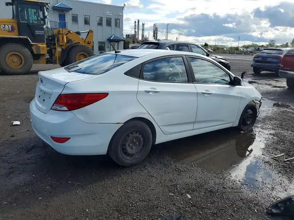 KMHCT4AE1GU088108 — 2016 Hyundai Accent, фото 3 с аукциона Copart 06.10.2026, Передняя часть