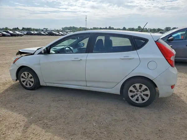 KMHCT5AE0GU244631 — 2016 Hyundai Accent, фото 2 с аукциона Copart 06.10.2026, Передняя часть