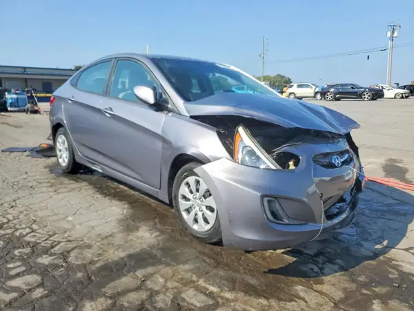 KMHCT4AE0GU156236 — 2016 Hyundai Accent, фото 4 с аукциона Copart, Передняя часть