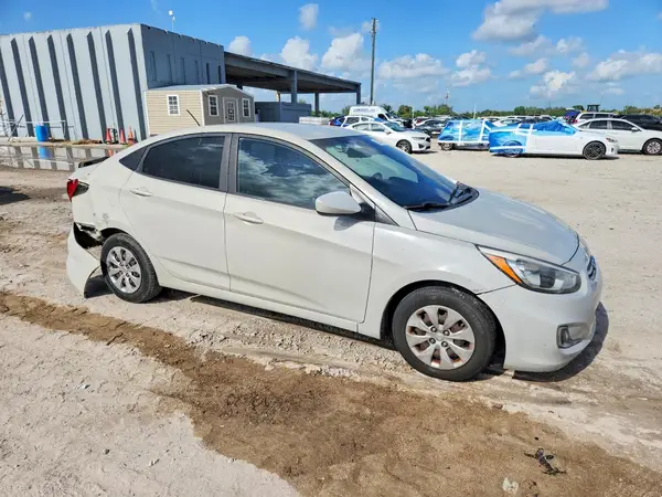 2016 HYUNDAI ACCENT VIN KMHCT4AE6GU113200 фото 4