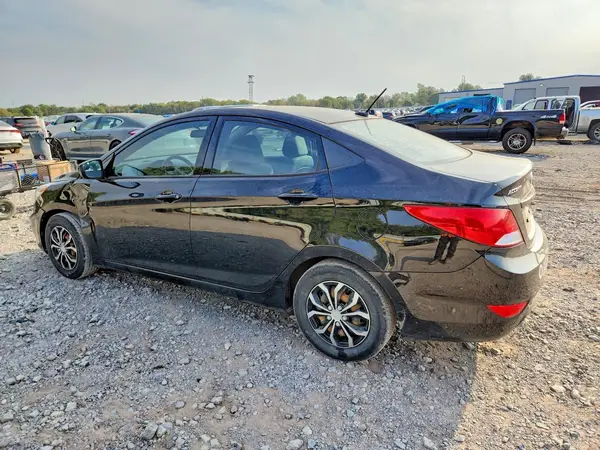 KMHCT4AE4GU977839 — 2016 Hyundai Accent, фото 2 с аукциона Copart, Передняя часть
