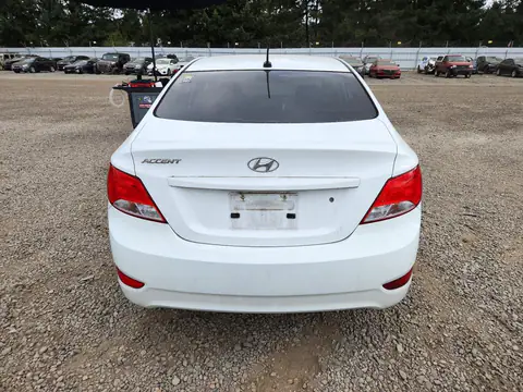 KMHCT4AE6GU111592 — 2016 Hyundai Accent, Вандализм, фото до ремонта