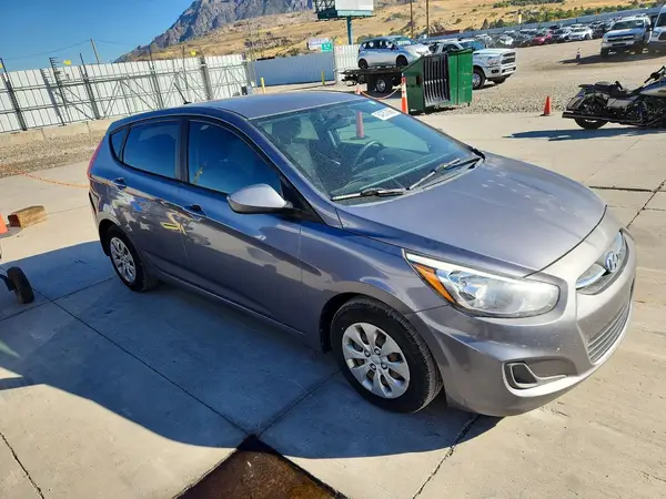 KMHCT5AE3HU310512 — 2017 Hyundai Accent, фото 4 с аукциона Copart, Задняя часть