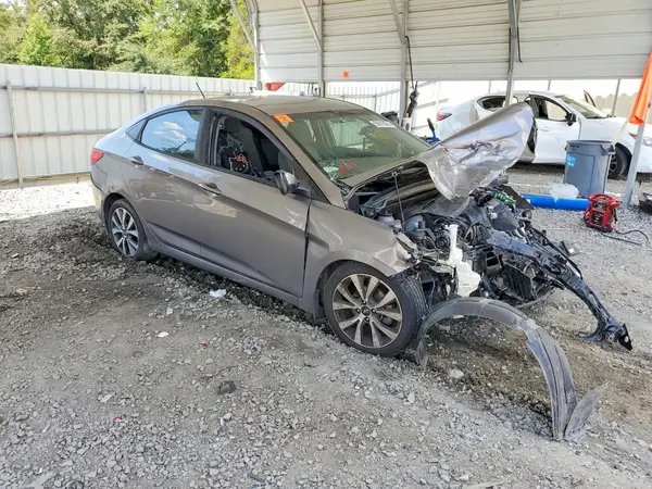 KMHCT4AE0HU357538 — 2017 Hyundai Accent, фото 4 с аукциона Copart, Передняя часть