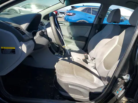KMHCT4AE6HU354711 — 2017 Hyundai Accent, фото 7 с аукциона Copart, Передняя часть