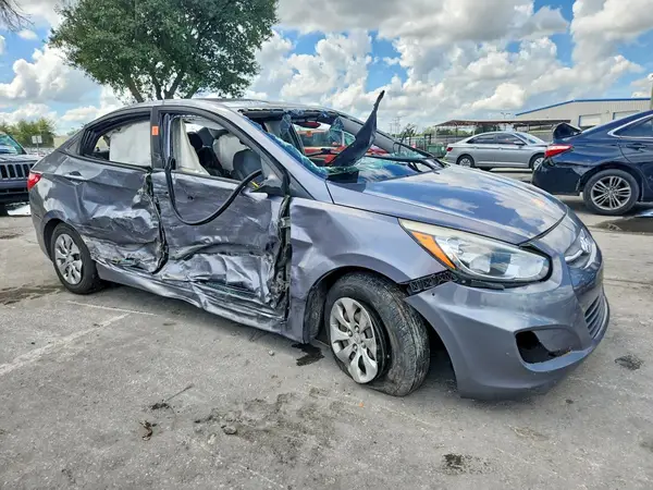 KMHCT4AE3HU308267 — 2017 Hyundai Accent, фото 4 с аукциона Copart 08.10.2026, Боковая часть