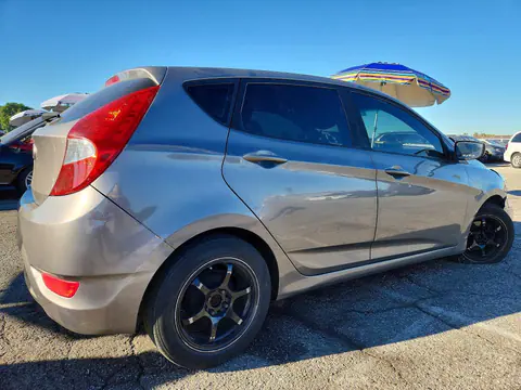 2017 Hyundai Accent VIN KMHCT5AE4HU359797 фото 3