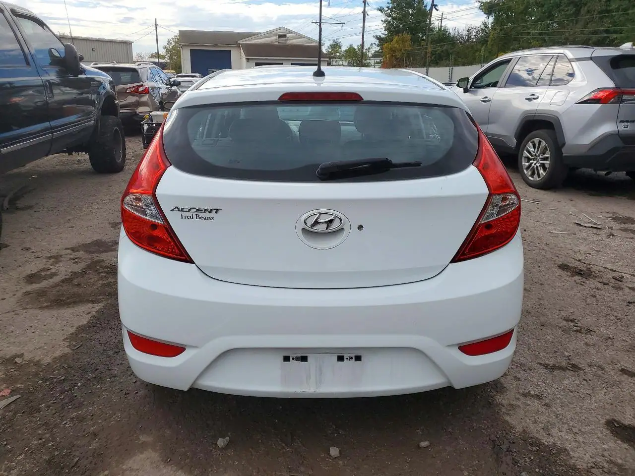 KMHCT5AEXHU318185 — 2017 Hyundai Accent, фото 6 с аукциона Copart, Передняя часть