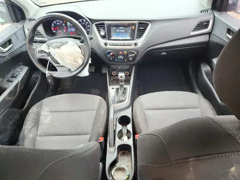 3KPC24A31KE070186 — 2019 Hyundai Accent, фото 8 с аукциона Copart, Передняя часть