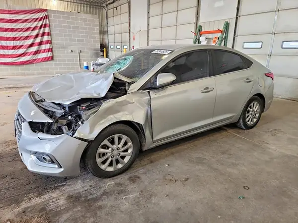3KPC24A64ME145735 — 2021 Hyundai Accent, Передняя часть (Front End), фото до ремонта