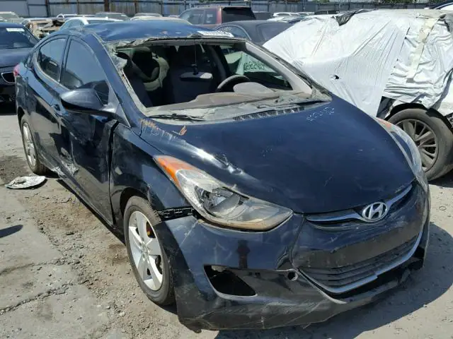 5NPDH4AE8DH437667 — 2013 Hyundai Elantra GL, Передняя часть (Front End), фото до ремонта