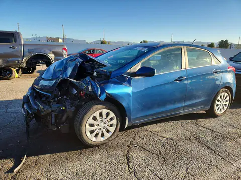 KMHD35LH3GU266618 — 2016 Hyundai Elantra GT, Передняя часть (Front End), фото до ремонта