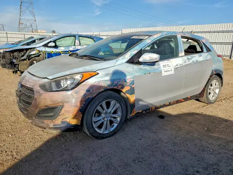 KMHD35LH9GU305373 — 2016 Hyundai Elantra GT, Мелкие вмятины и царапины (Minor Dent/Scratches), фото до ремонта
