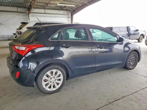 2017 Hyundai ELANTRA GT VIN KMHD35LH0HU365740 фото 3