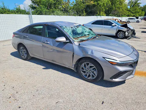 2025 HYUNDAI ELANTRA HYBRID VIN KMHLM4DJ1SU168801 фото 4