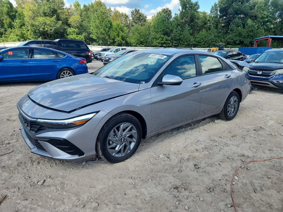 2026 HYUNDAI ELANTRA HYBRID VIN KMHLM4DJ9TU190935 фото 1