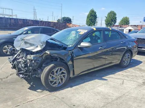 KMHLM4DJ8TU184138 — 2026 Hyundai Elantra Hybrid, Передняя часть (Front End), фото до ремонта