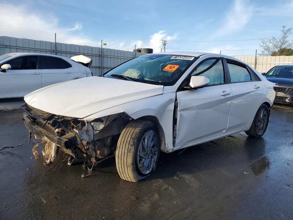 2026 Hyundai ELANTRA HYBRID VIN KMHLM4DJ2TU205629 фото 1