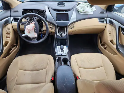 KMHDH4AE5BU106222 — 2011 Hyundai Elantra, фото 8 с аукциона Copart, Передняя часть