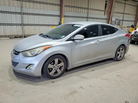 5NPDH4AE3DH453145 — 2013 Hyundai Elantra, Задняя часть (Rear End), фото до ремонта