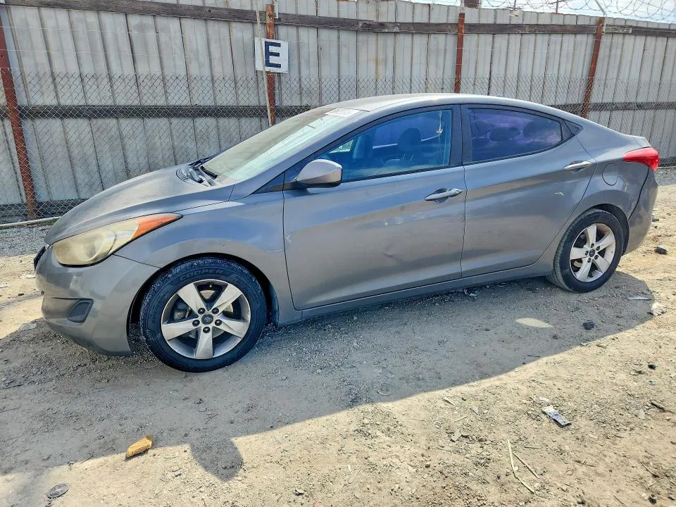 2013 HYUNDAI ELANTRA VIN 5NPDH4AE2DH364117 фото 1