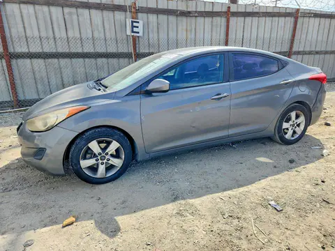 5NPDH4AE2DH364117 — 2013 Hyundai Elantra, Боковая часть (Side), фото до ремонта