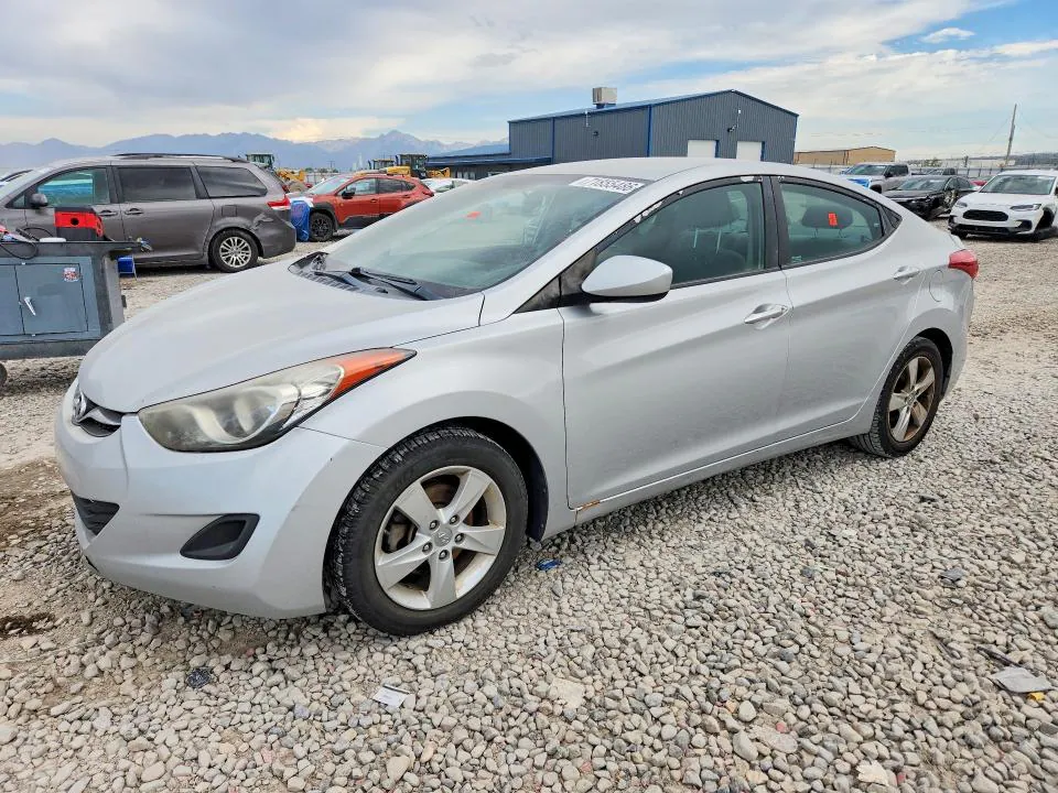 2013 HYUNDAI ELANTRA VIN KMHDH4AE4DU815629 фото 1