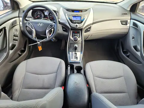 5NPDH4AE8DH191736 — 2013 Hyundai Elantra, фото 8 с аукциона Copart, Вандализм