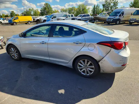 2015 Hyundai Elantra VIN 5NPDH4AE3FH556049 фото 2