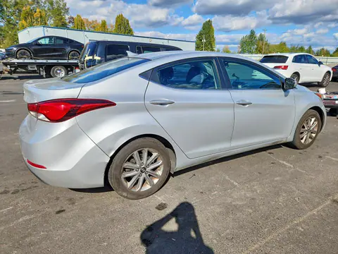 2015 Hyundai Elantra VIN 5NPDH4AE3FH556049 фото 3
