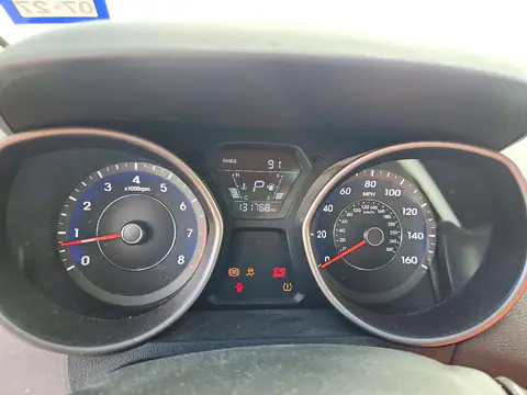 5NPDH4AE5FH556425 — 2015 Hyundai Elantra, Сторона, фото до ремонта