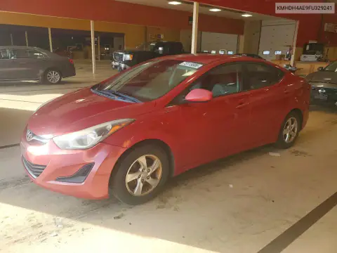 KMHDH4AE9FU329241 — 2015 Hyundai Elantra, Мелкие вмятины и царапины, фото до ремонта