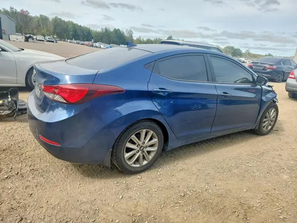 KMHDH4AE4GU514301 — 2016 Hyundai Elantra, фото 3 с аукциона Copart 29.09.2026, Передняя часть