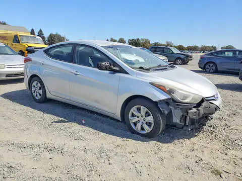 5NPDH4AE4GH663659 — 2016 Hyundai Elantra, фото 4 с аукциона Copart 13.10.2026, Вандализм