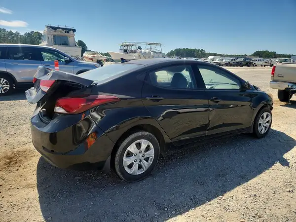 KMHDH4AE9GU583694 — 2016 Hyundai Elantra, фото 3 с аукциона Copart, Передняя часть