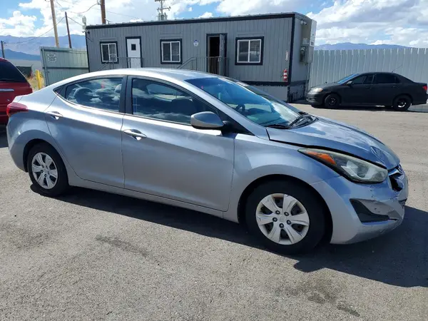 5NPDH4AE4GH711404 — 2016 Hyundai Elantra, фото 4 с аукциона Copart, Передняя часть