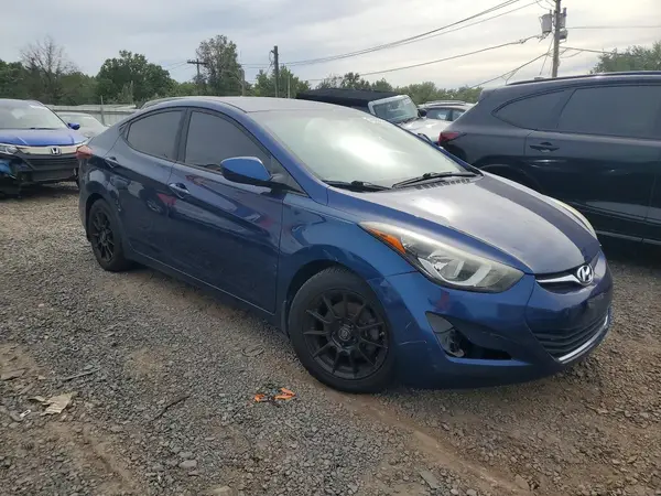 5NPDH4AE9GH717344 — 2016 Hyundai Elantra, фото 4 с аукциона Copart, Мелкие вмятины и царапины