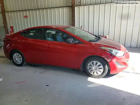 KMHDH4AE7GU600766 — 2016 Hyundai Elantra, фото 4 с аукциона Copart, Вандализм
