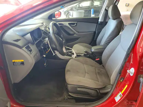 KMHDH4AE7GU600766 — 2016 Hyundai Elantra, фото 7 с аукциона Copart, Вандализм